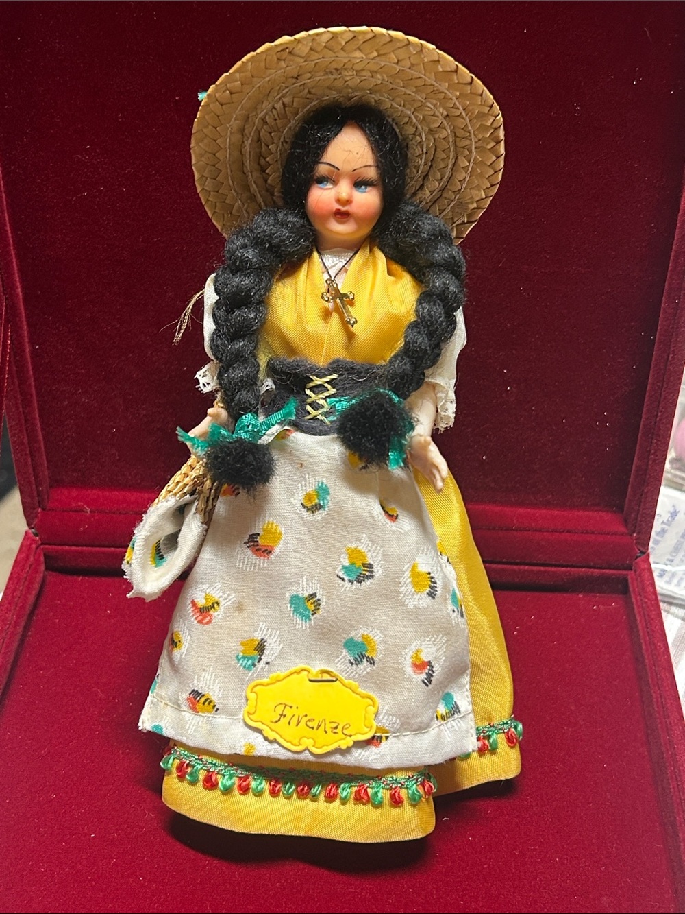Traditional Firenze Yellow Doll Accessory